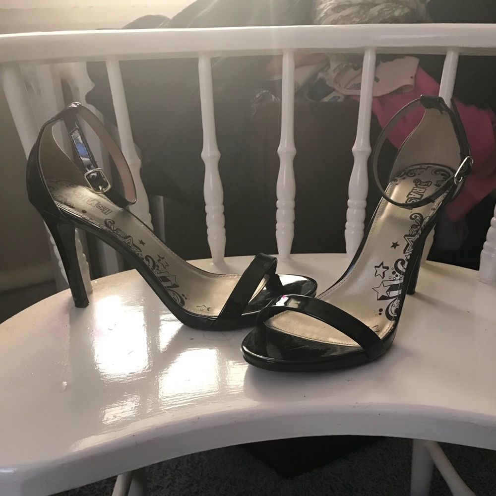 Patent leather heels