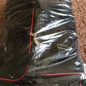 Pet bag suitable upto 18lbs. Not used