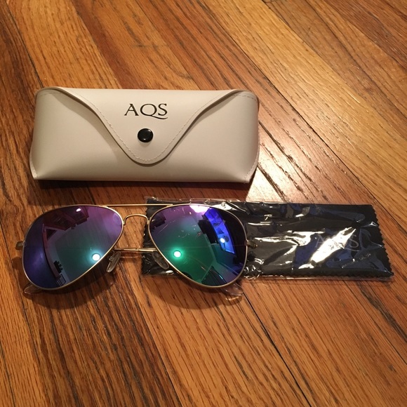 AQS Accessories - AQS Aviator Sunglasses Blue/purple/green lens
