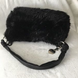Jennifer Lopez Black Fur Purse!