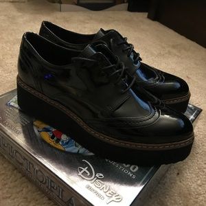 Shellys London Tommy Oxford