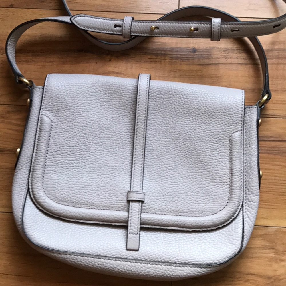 *SOLD* Annabel Ingall Allisyn Saddle Bag in Koala - Picture 4 of 8