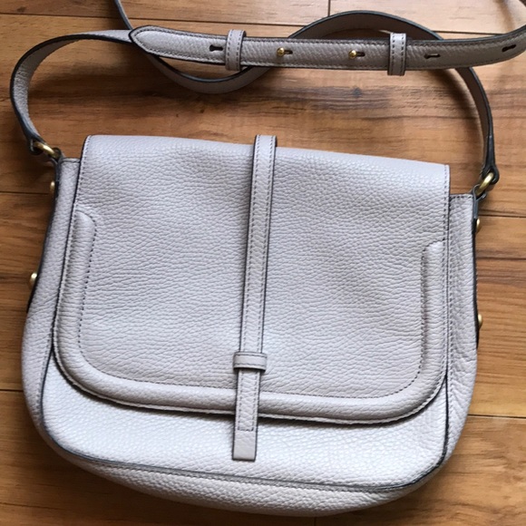 *SOLD* Annabel Ingall Allisyn Saddle Bag in Koala - Picture 4 of 8