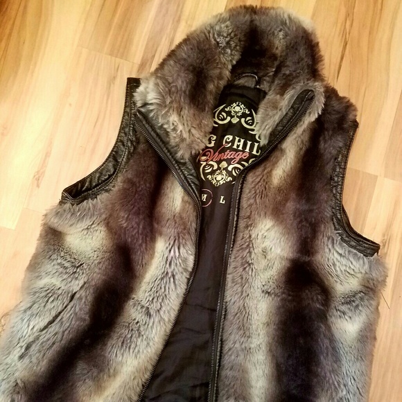 SALE!!! VEST faux fur - Picture 1 of 4
