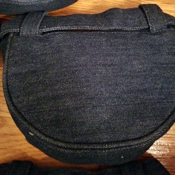 Satchel/cross body/ fanny pack denim w/ patch - Picture 5 of 8