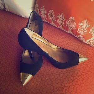 Jessica Simpson pointed black suede heels gold toe