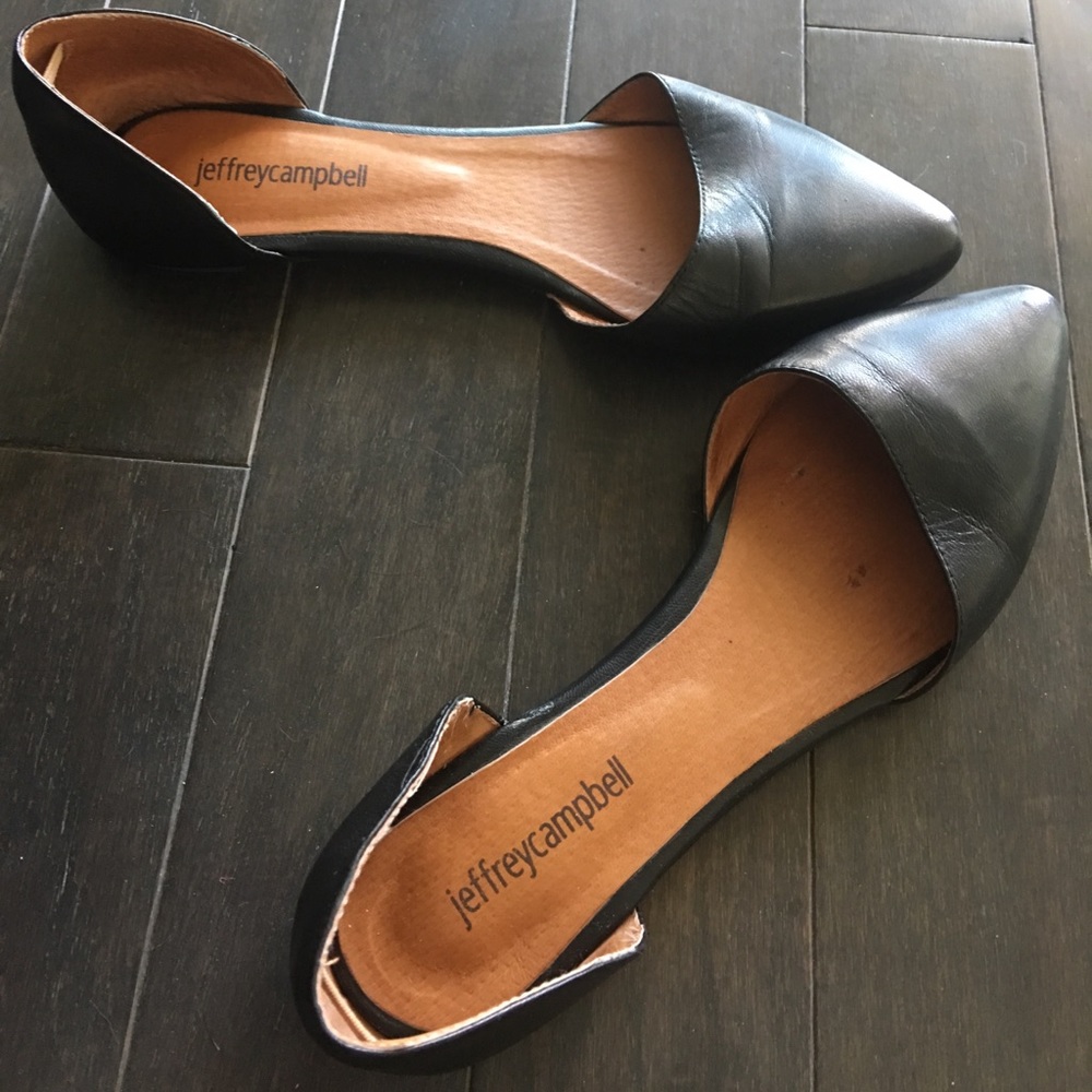 Jeffrey Campbell black flats. Size 7.
