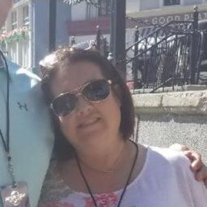 Meet your Posher, Gena