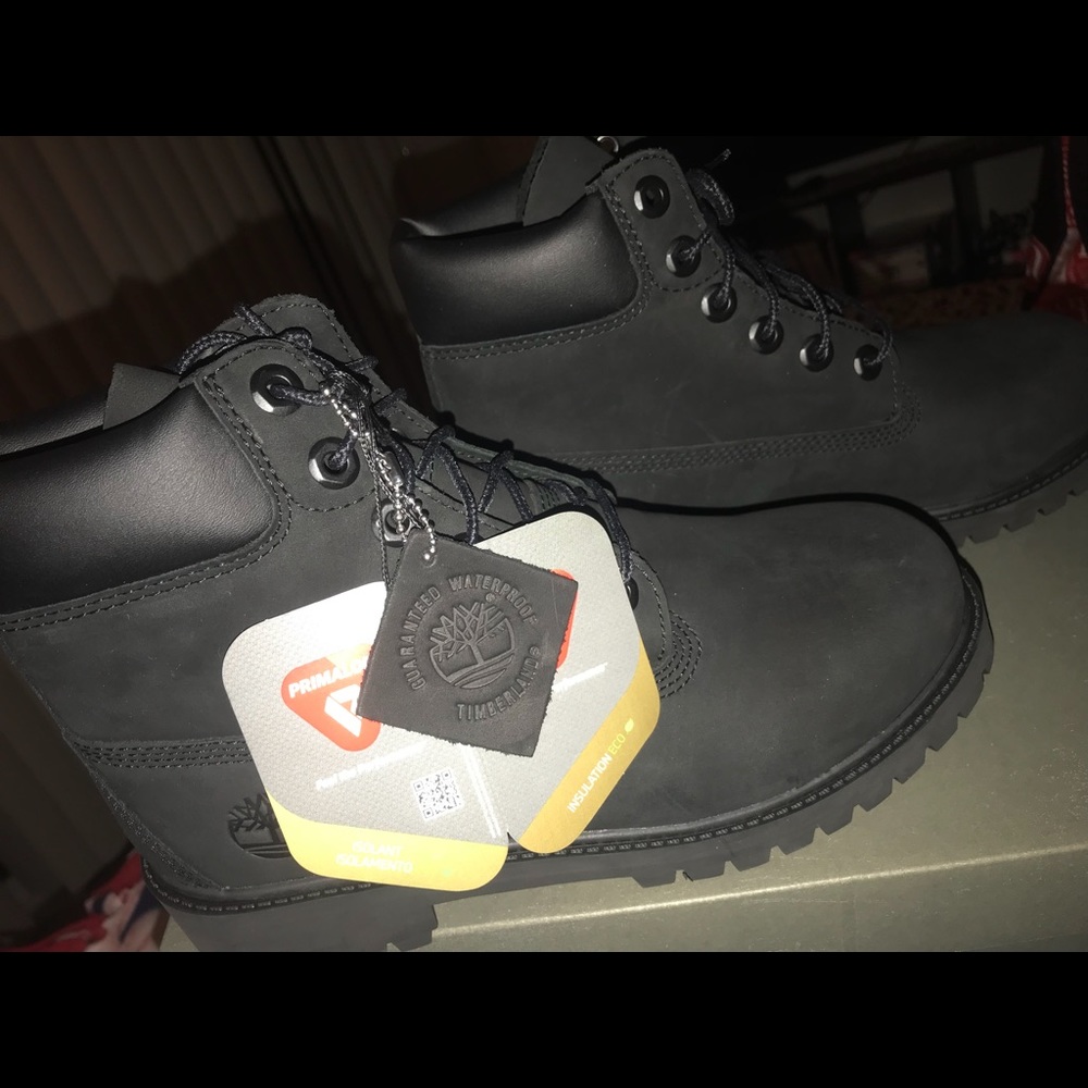 Black “Timbs” Timberland boots BRAND NEW