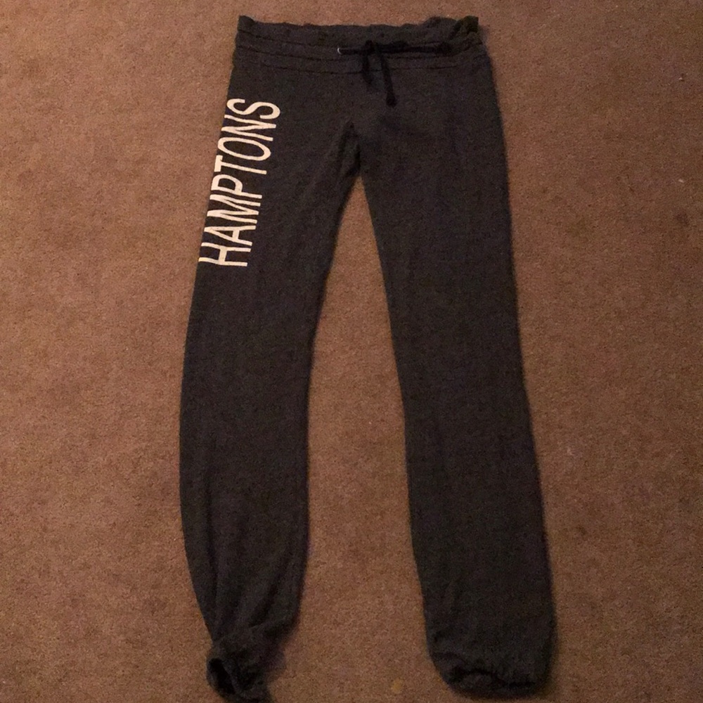 Wildfox "Hampton" grey sweatpants.