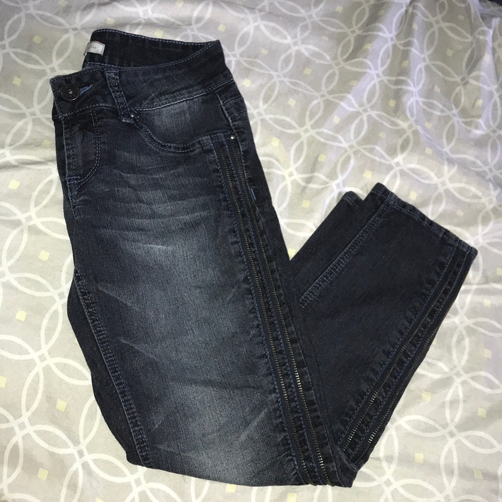 Standards & Practices Denim Capris