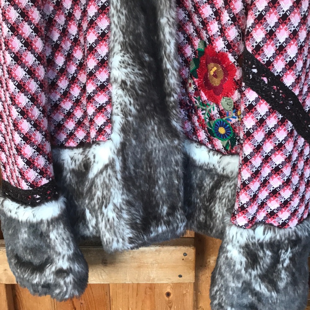 Oilily faux fur trim jacket💕 - Picture 12 of 12