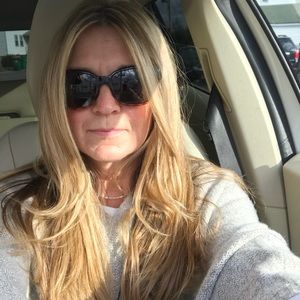 Meet your Posher, Mariaelena