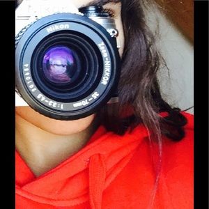 Meet your Posher, Ariana