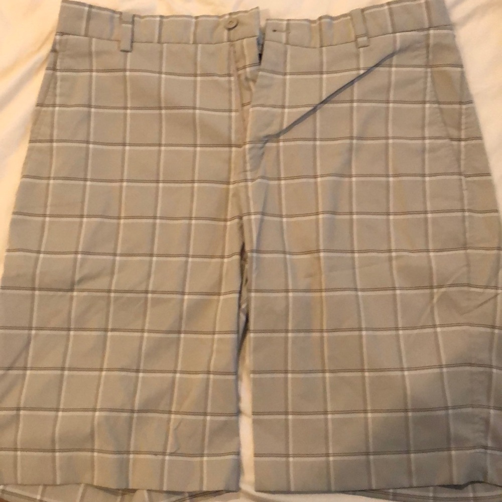 Nike golf shorts
