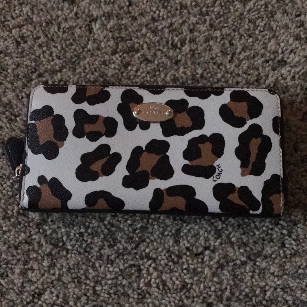 Large Coach Wallet