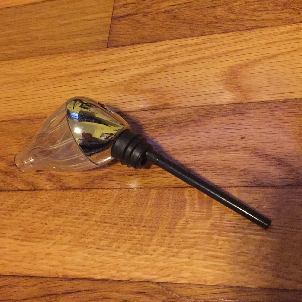 Wine aerator