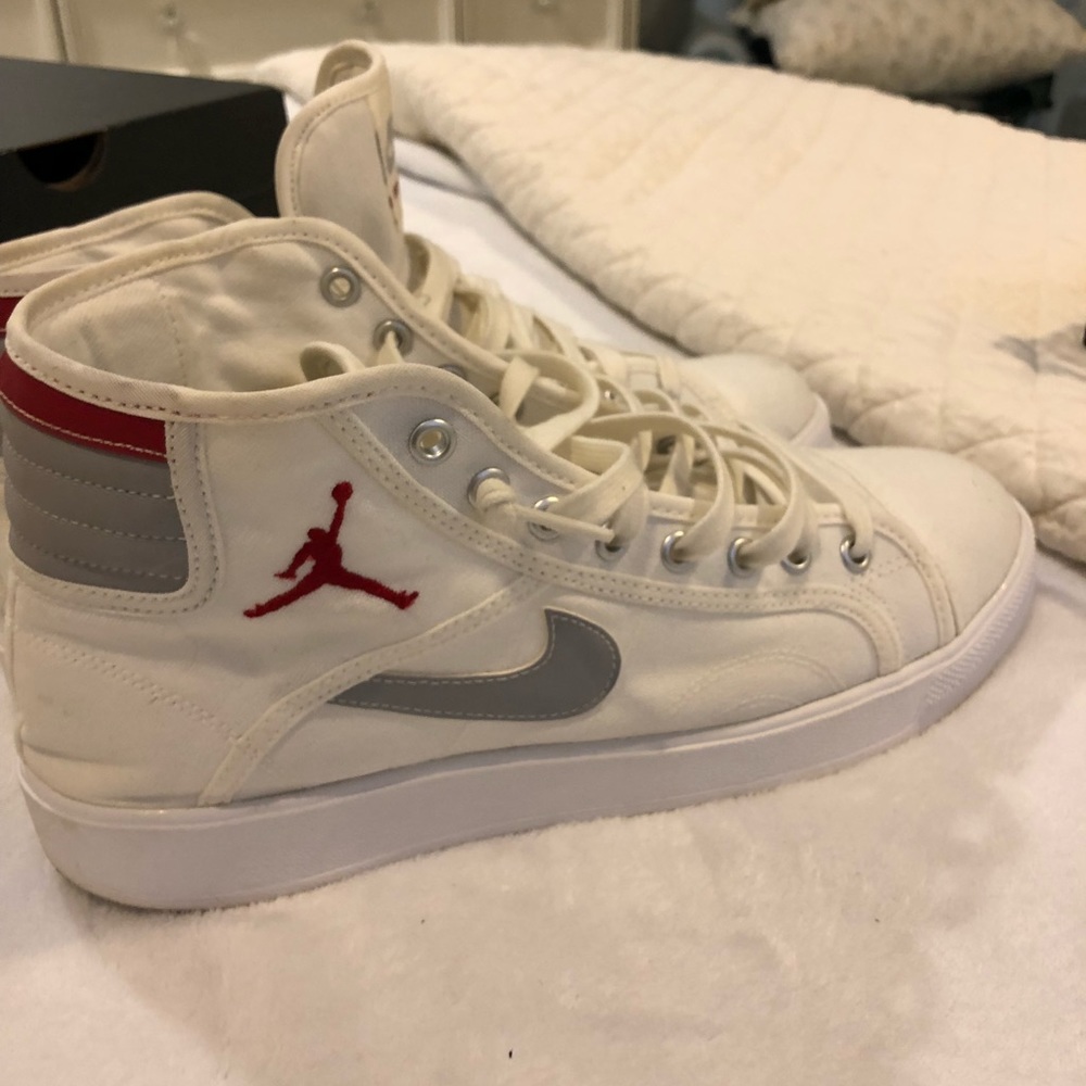 Jordan SkyHigh OG - Size 10