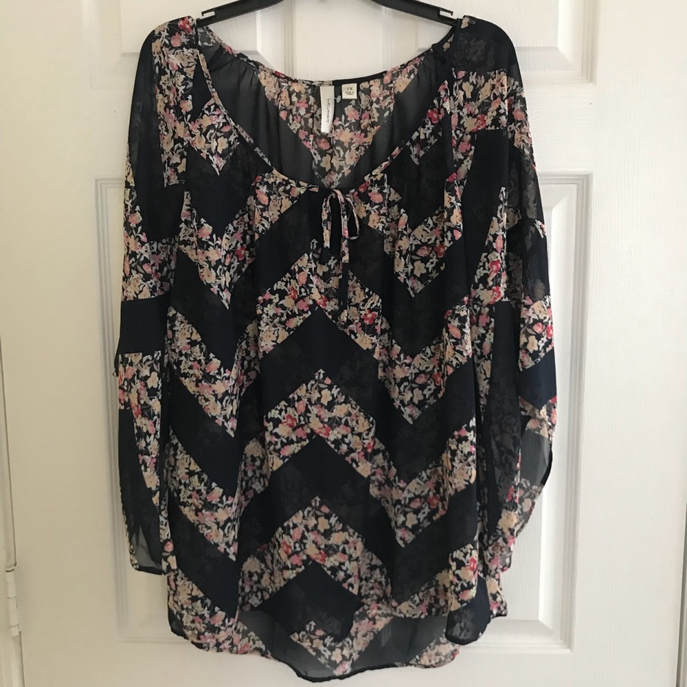 Floral chevron tunic