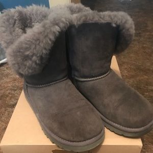 Gray Ugg boots