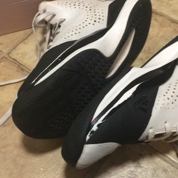 Adidas men’s size 7 sneakers - Picture 7 of 8