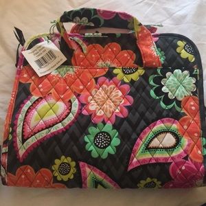 Vera Bradley hanging organizer, never been used