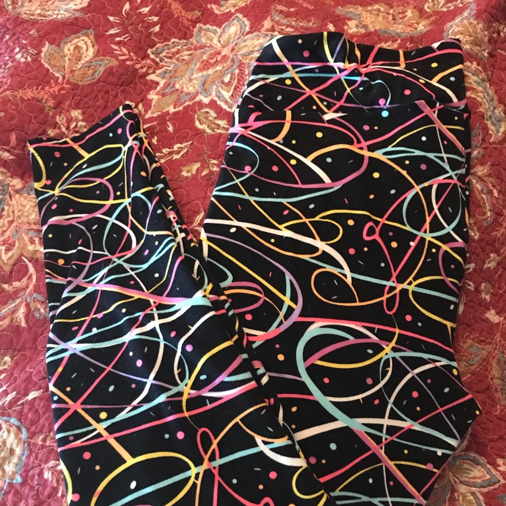 LuLaRoe TC Black Confetti Leggings Worn Once