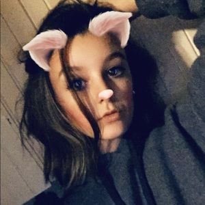 Meet your Posher, Zoe