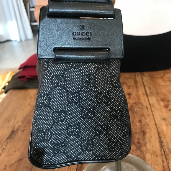 Gucci Bag - Picture 2 of 2