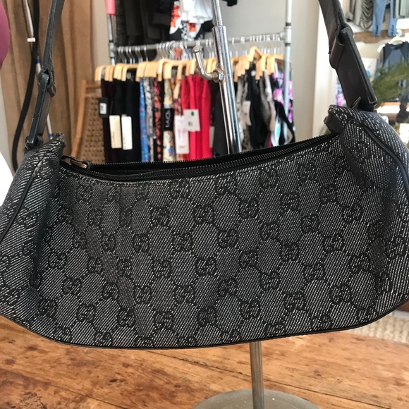 Gucci Bag - Picture 1 of 2