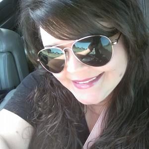 Meet your Posher, Christy