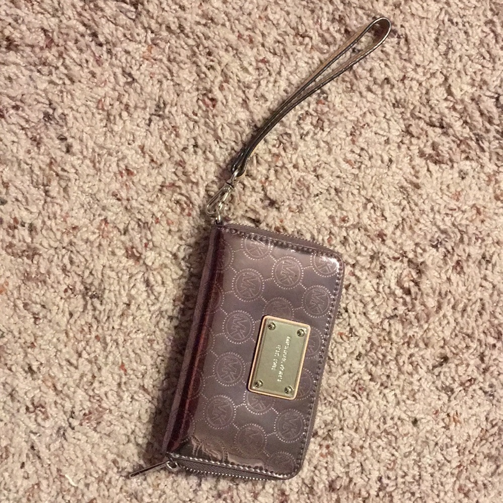 Michael Kors Wristlet