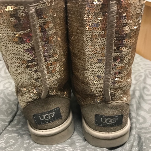 Authentic Short Silver Sparkly Uggs - Picture 3 of 5