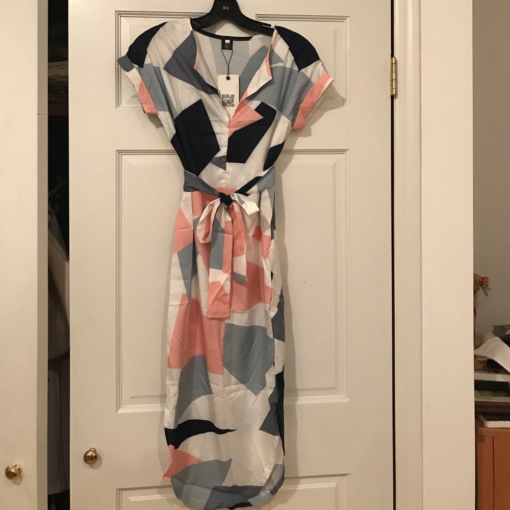 Knee length cap sleeve dress