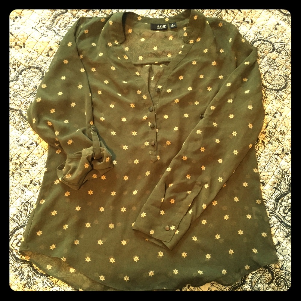 Business casual blouse