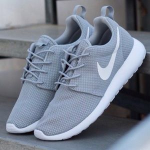 Nike Roshes