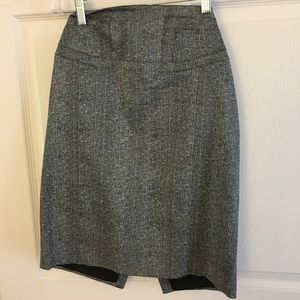 High waisted black and white pencil skirt