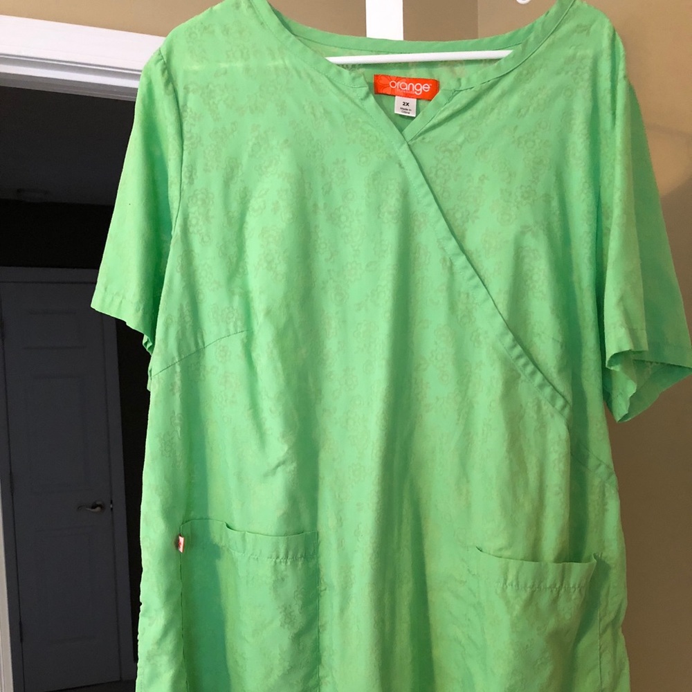 Scrub Top
