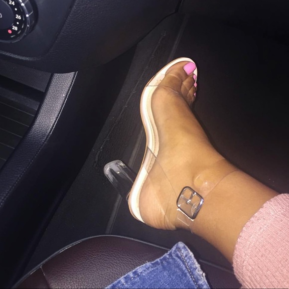 ariana strappy sandal in clear perspex