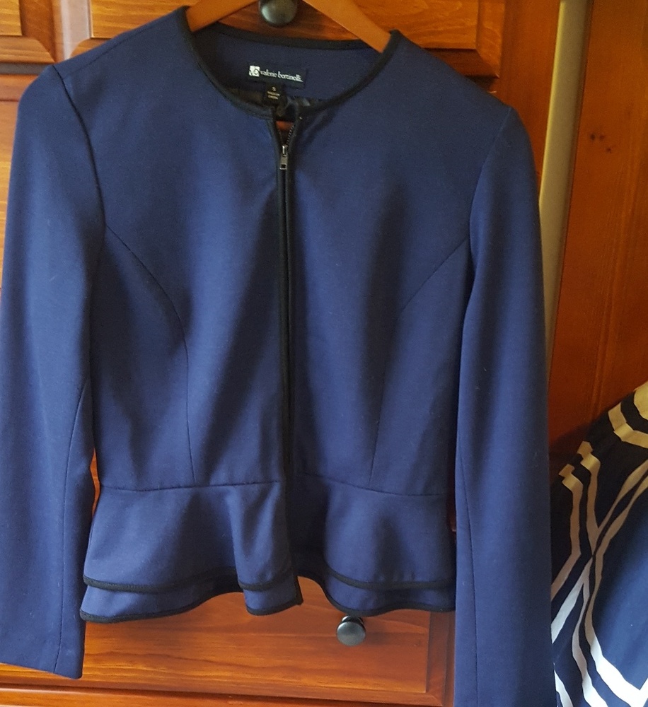 💙 sporty peplum jacket