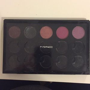 MAC Cosmetics x 15 eyeshadow palette