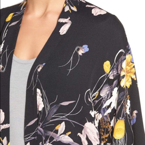 Nordstrom Chelsea 28 Open Floral Kimono / Duster - Picture 4 of 5