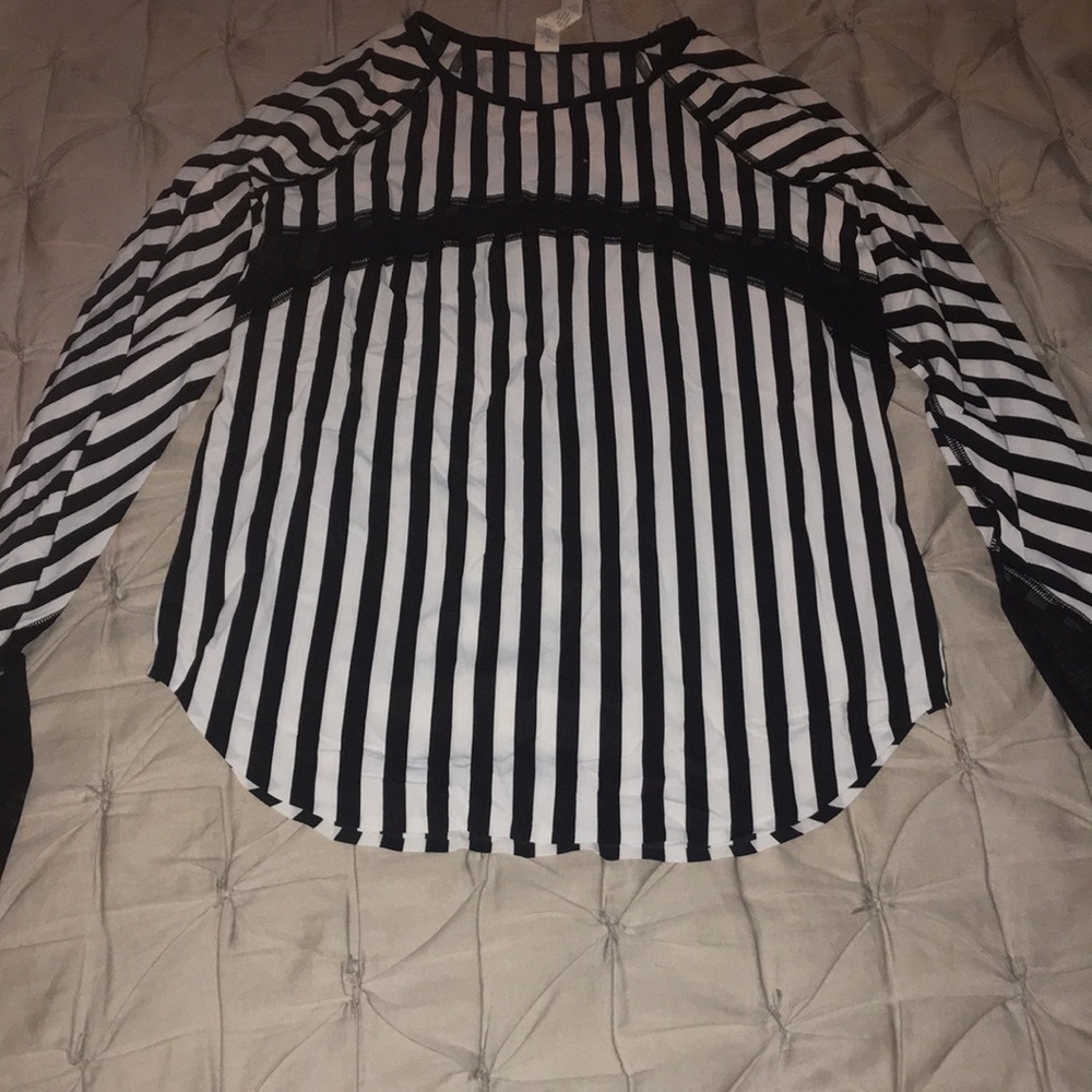 Lulu lemon top