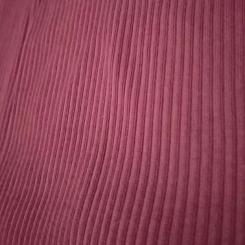 Old navy pencil skirt - Picture 2 of 2