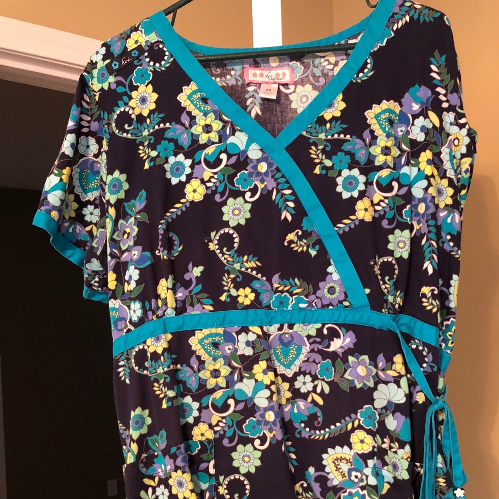Scrub Top