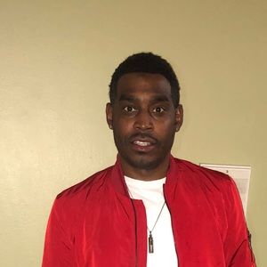 Meet your Posher, Travis