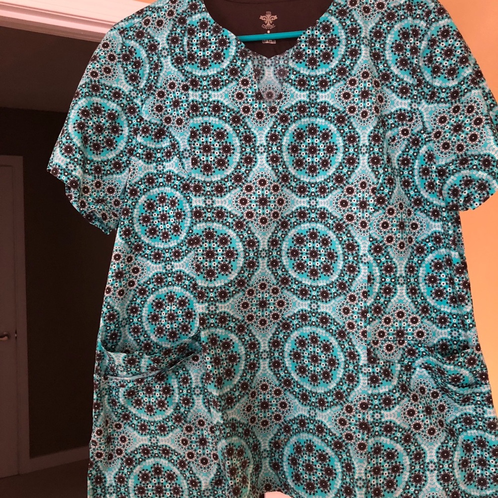 Scrub Top