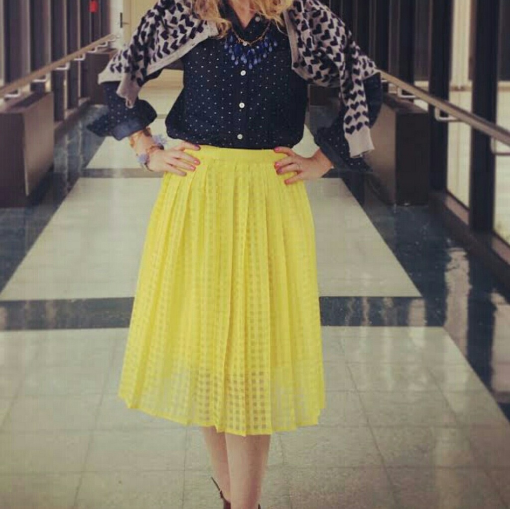 Elle skirt