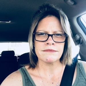 Meet your Posher, Jenniffeir