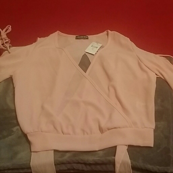 Shirt - Picture 1 of 2